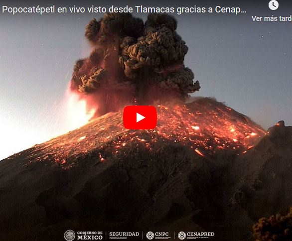 Imagen del volcán Popocatépetl emitiendo humo